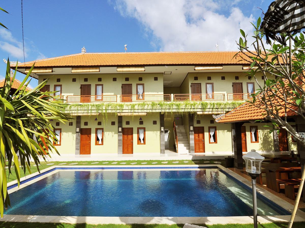 Cempaka Mas Guesthouse Kuta Lombok Extérieur photo