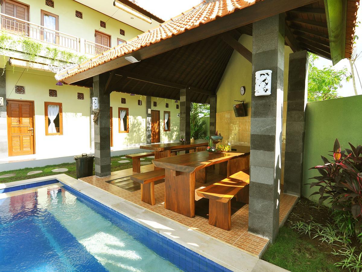Cempaka Mas Guesthouse Kuta Lombok Extérieur photo