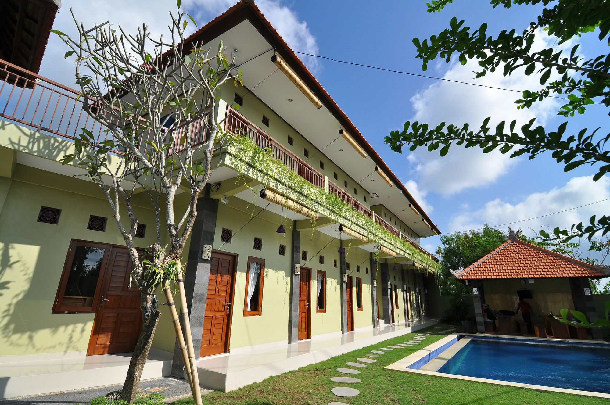 Cempaka Mas Guesthouse Kuta Lombok Extérieur photo