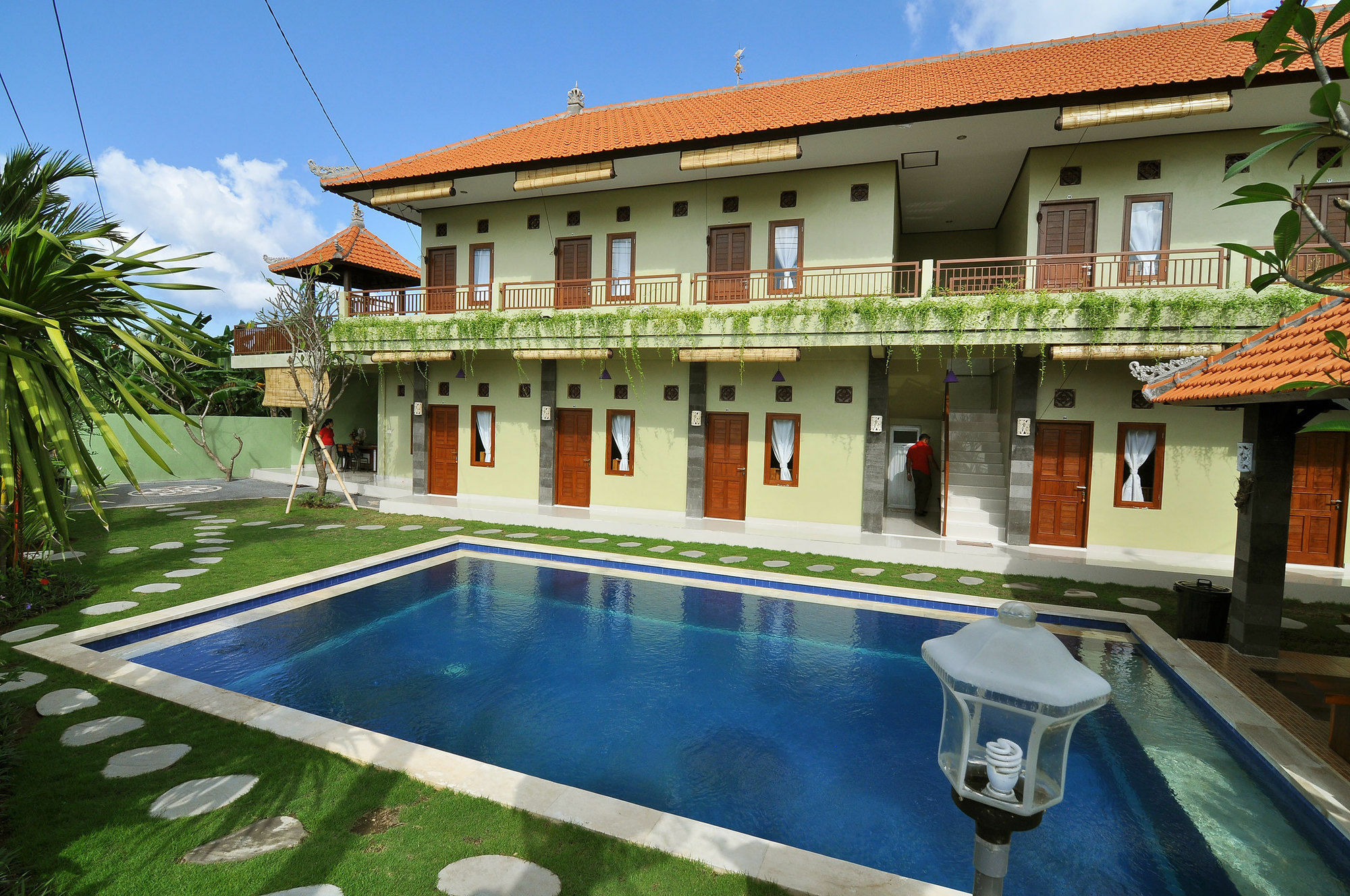 Cempaka Mas Guesthouse Kuta Lombok Extérieur photo